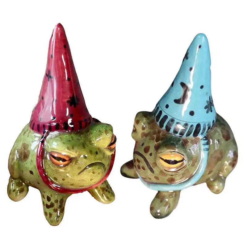 Outdoor Furniture Arhaus - Witch Hat Little Frog Statue Resin